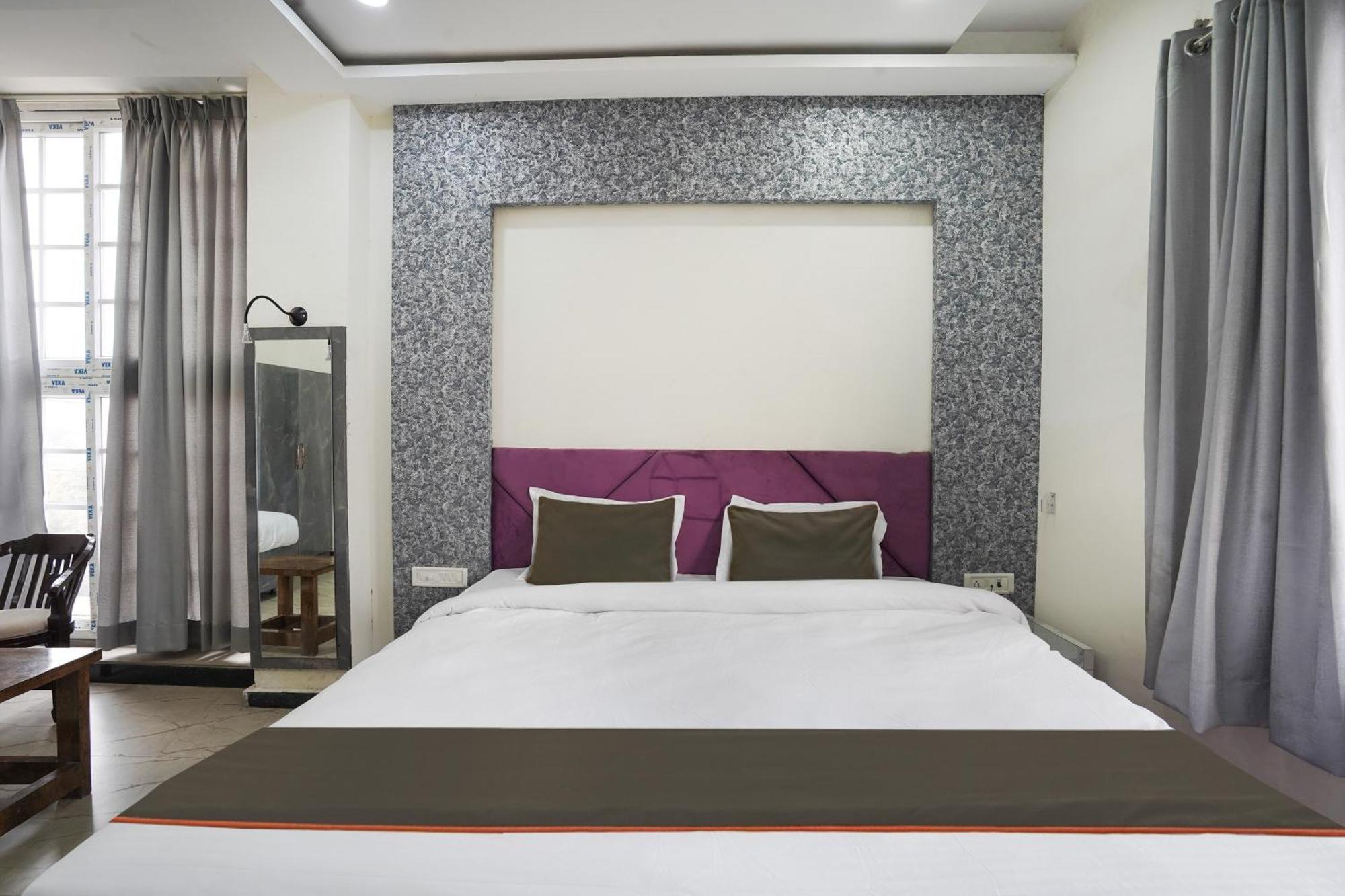 Townhouse Amanaka Formerly Hotel City Pride Rāipur Kültér fotó