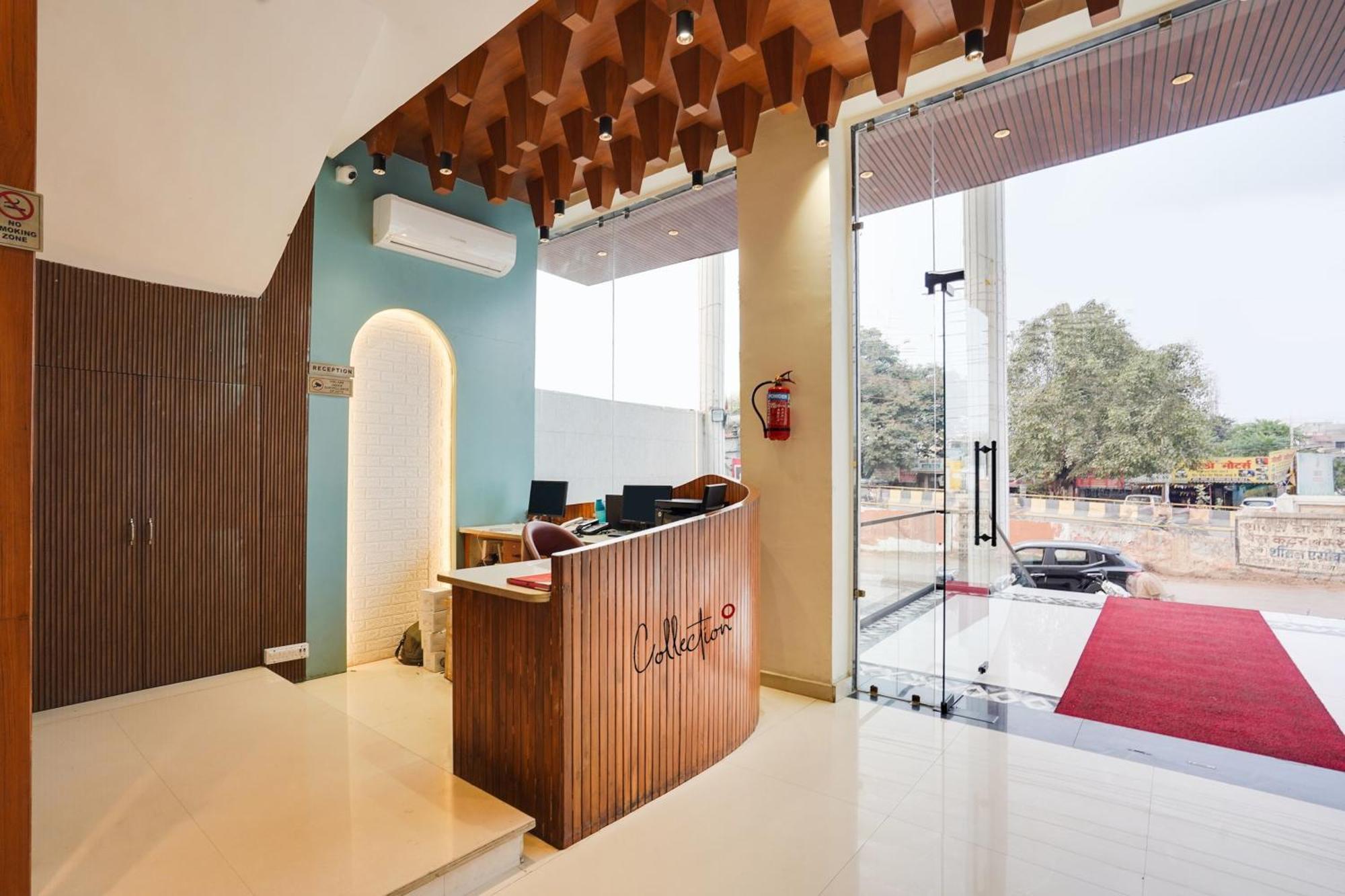 Townhouse Amanaka Formerly Hotel City Pride Rāipur Kültér fotó